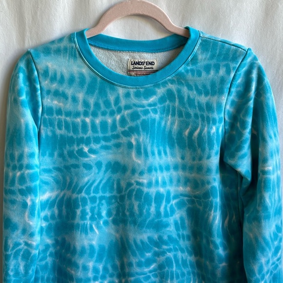 Lands’ End Serious Sweats aqua/white tie-dye sweatshirt, size XS (2–4) - Picture 2 of 7